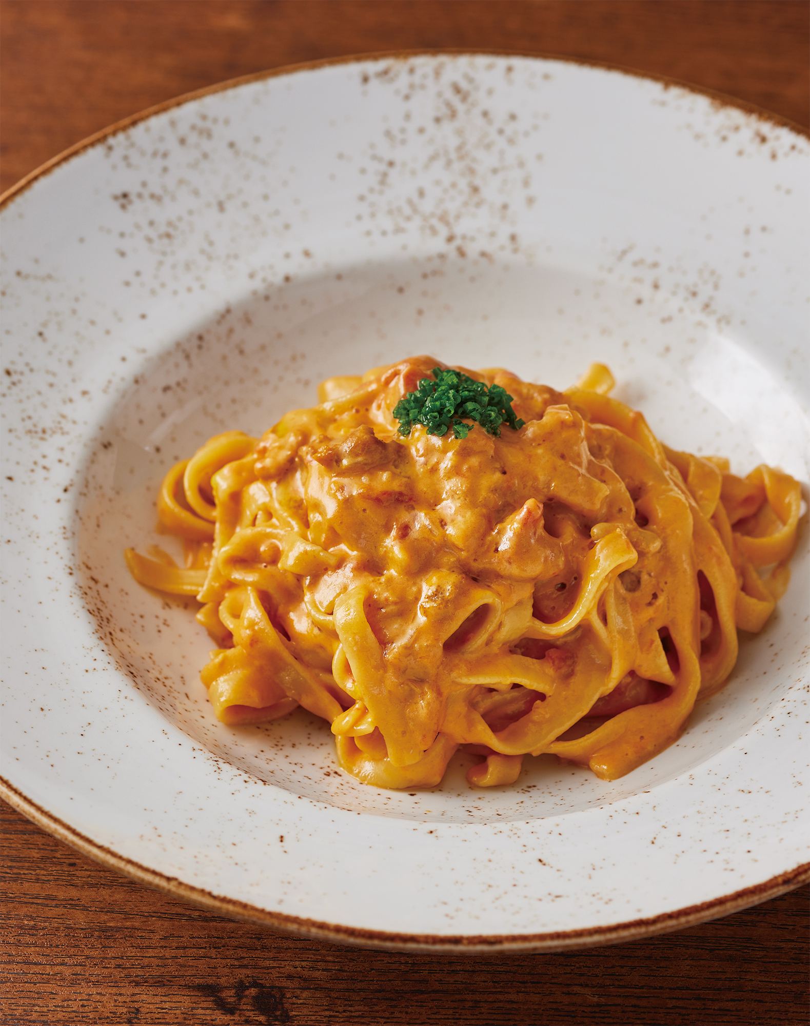 東京・新宿 HOTEL GROOVE SHINJUKU, A PARKROYAL Hotel「雲丹とトマトのクリームパスタ」