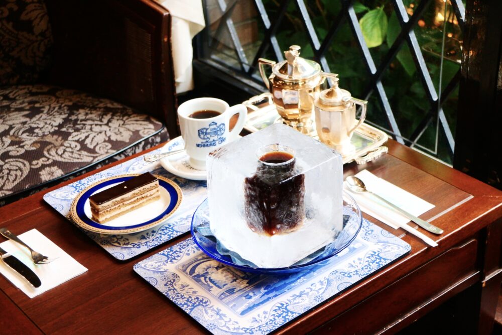 夏に行きたい、神戸の名店 氷の器のアイスコーヒーを神戸の名喫茶