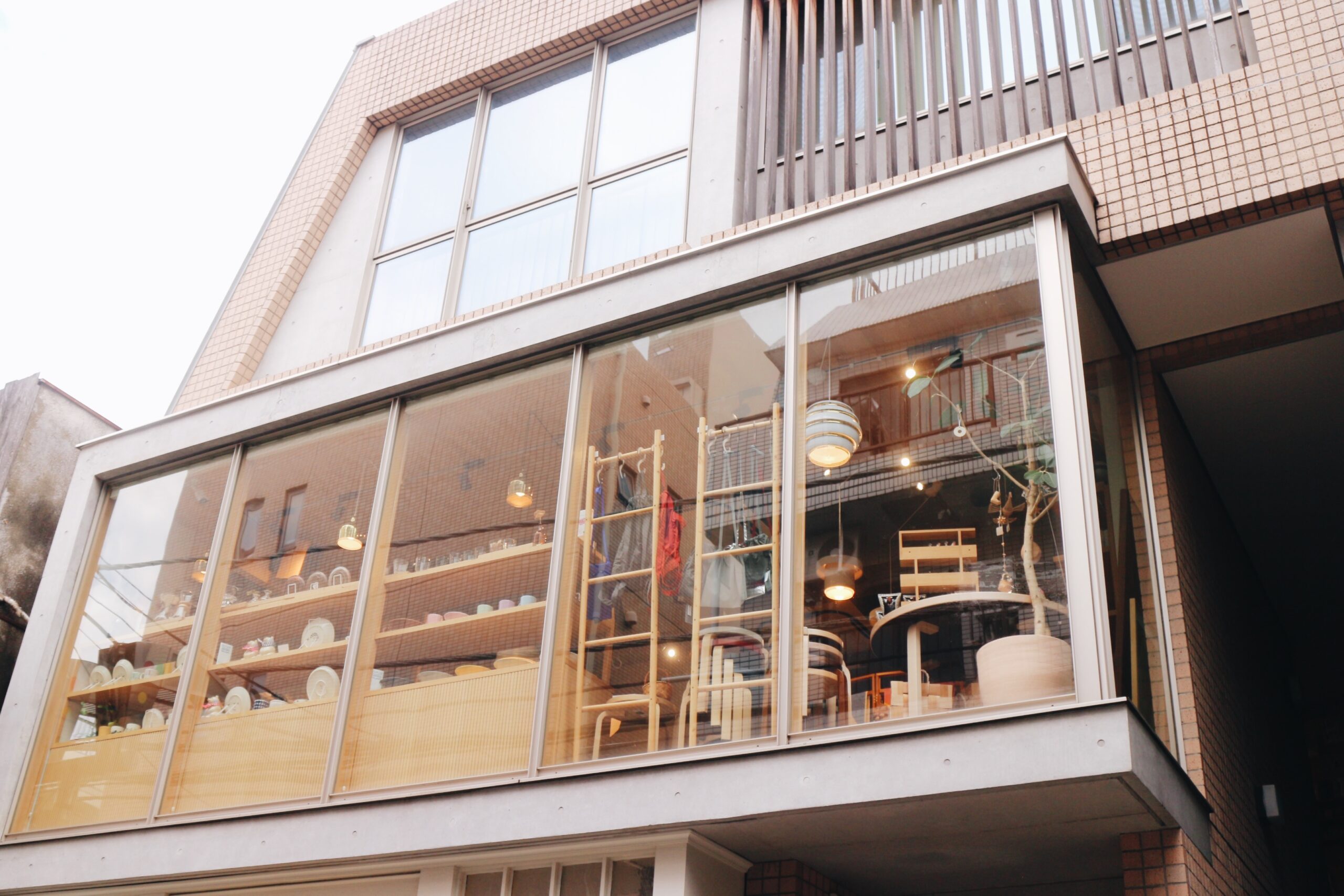 吉祥寺「フリーデザイン」の外観