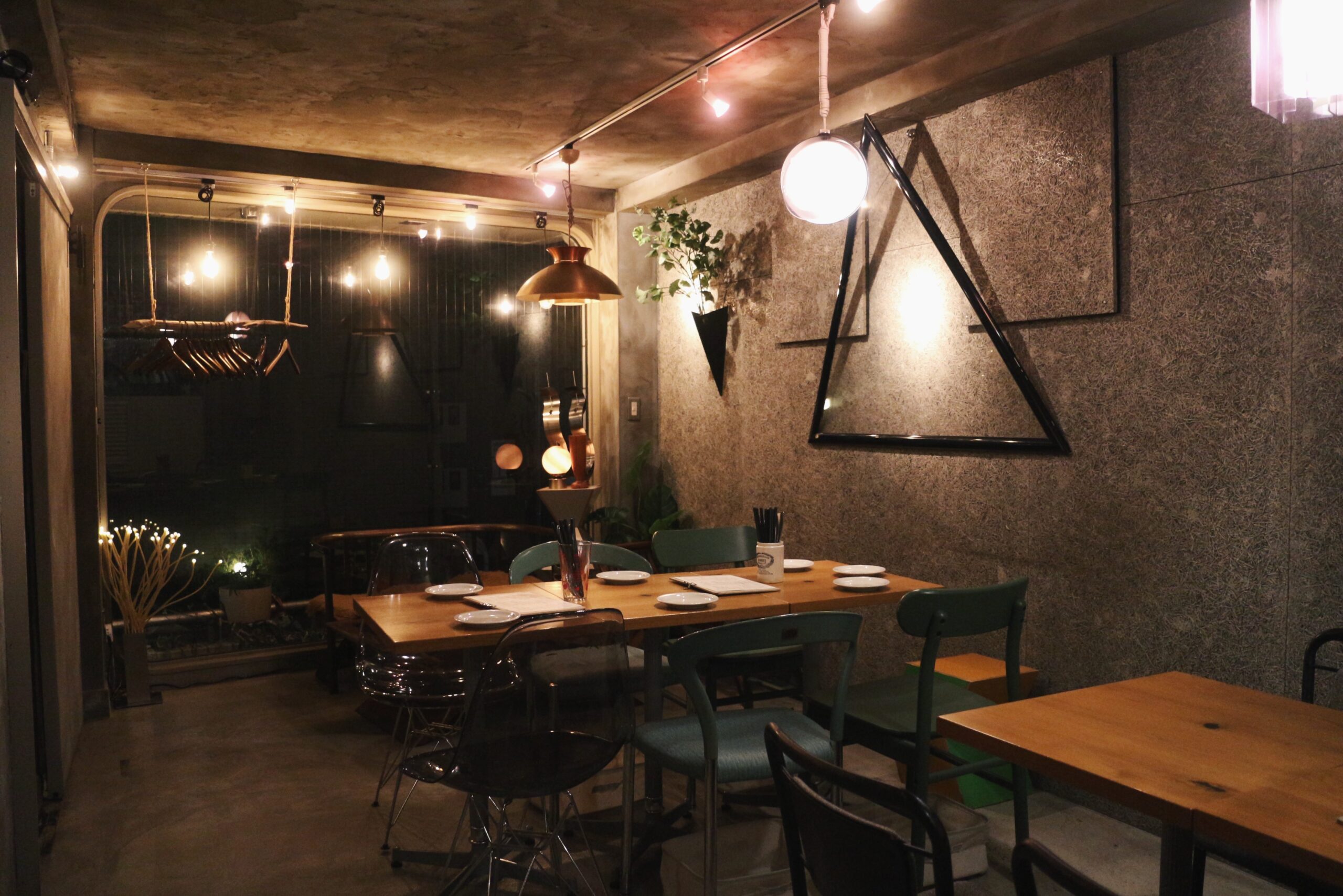 吉祥寺の居酒屋「呑楽Neko」の内観