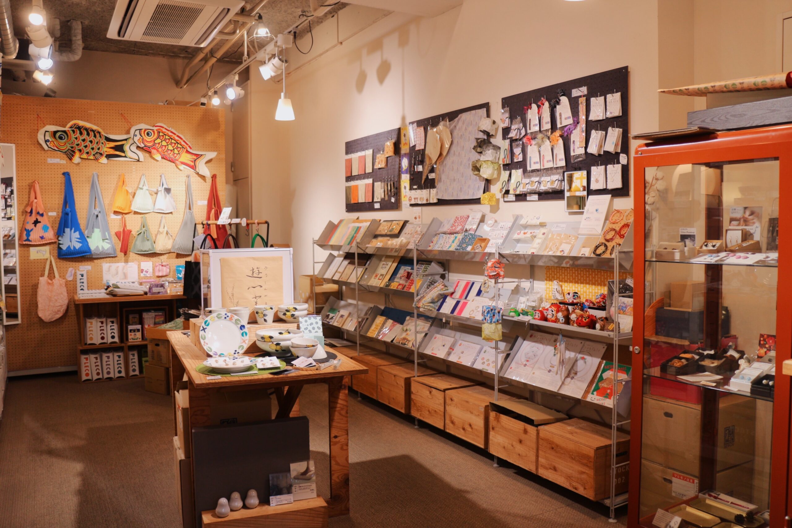 金沢のギフトショップ「ギフト」の内観