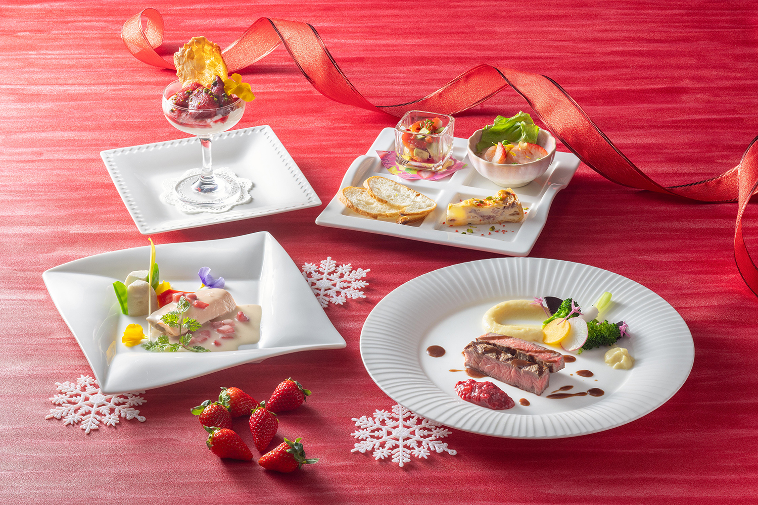 吉祥寺東急REIホテル　レストラン「井の頭 吉祥ダイニング」いちごのランチコース～香りと彩りのひととき～