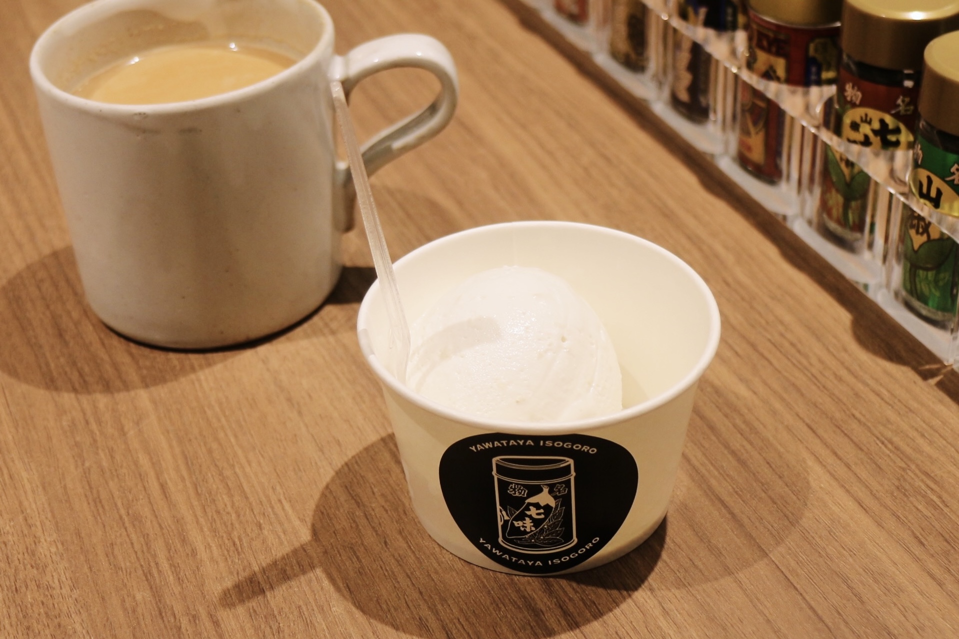 ジンジャーチャイとジェラート